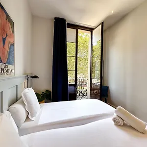 som-nit-born.topbarcelonahotels.com/