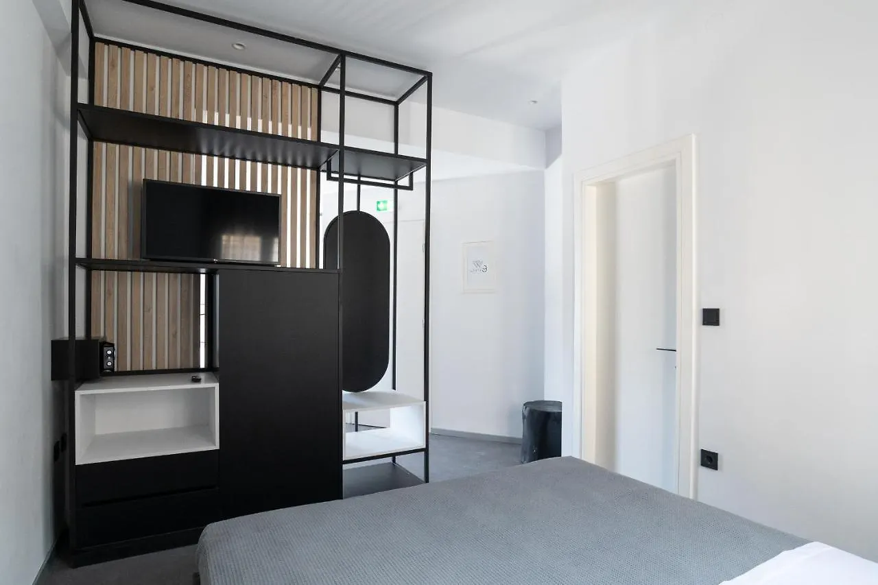 White 9 Bed & Breakfast Selanik