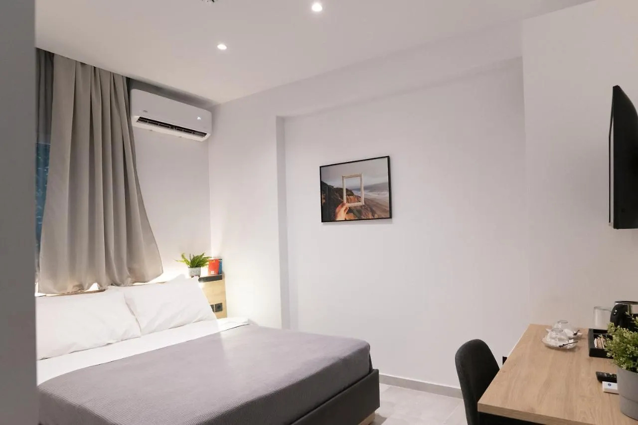 **  White 9 Bed & Breakfast Thessaloniki Greece