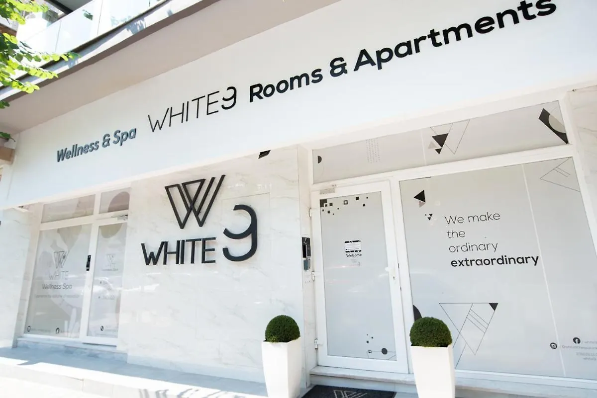 White 9 Bed & Breakfast Thessaloniki